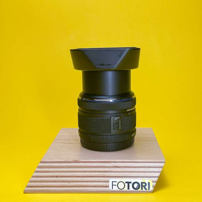 Set Olympus OM-D E-M10 + M.Zuiko 14-42 mm f/3,5-5,6 II R | v5ng20343