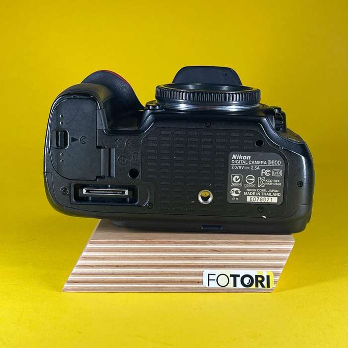 Nikon D600 I 6078071