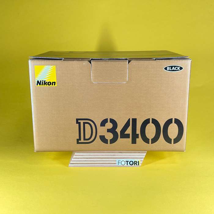 Nikon D3400 | 6192205