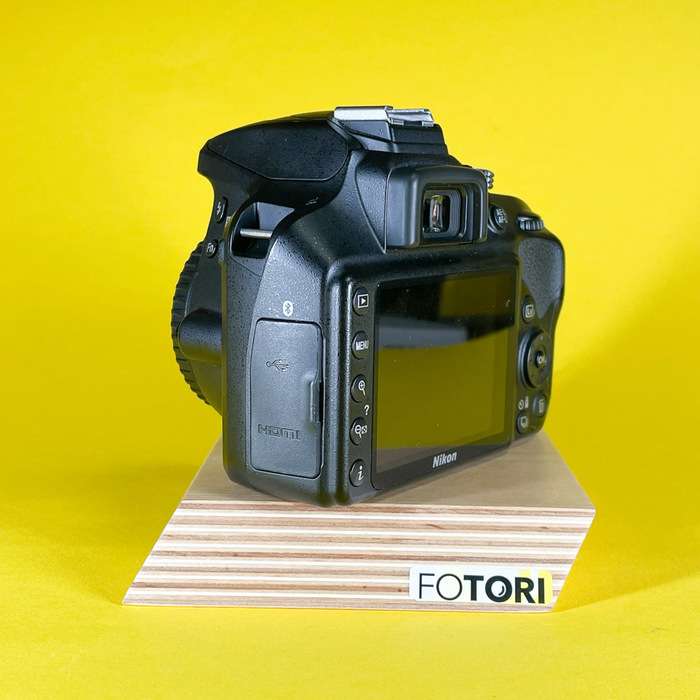 Nikon D3400 | 6192205