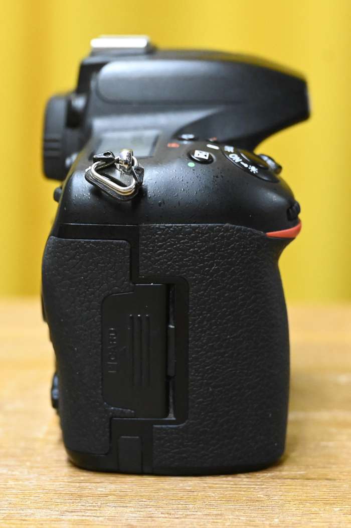 Nikon D750 | náhradní baterie | grip