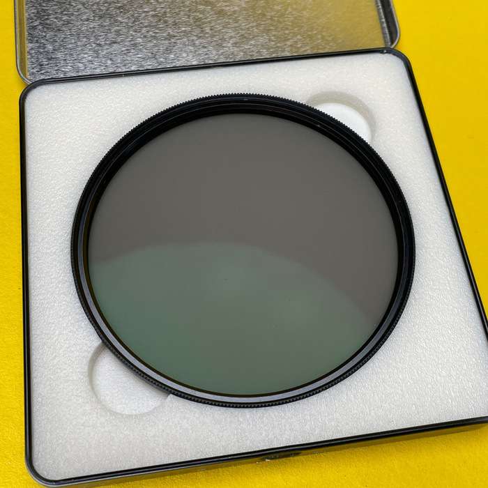 Magnetický polarizační filtr VFFOTO MAG CPL PS 82 mm