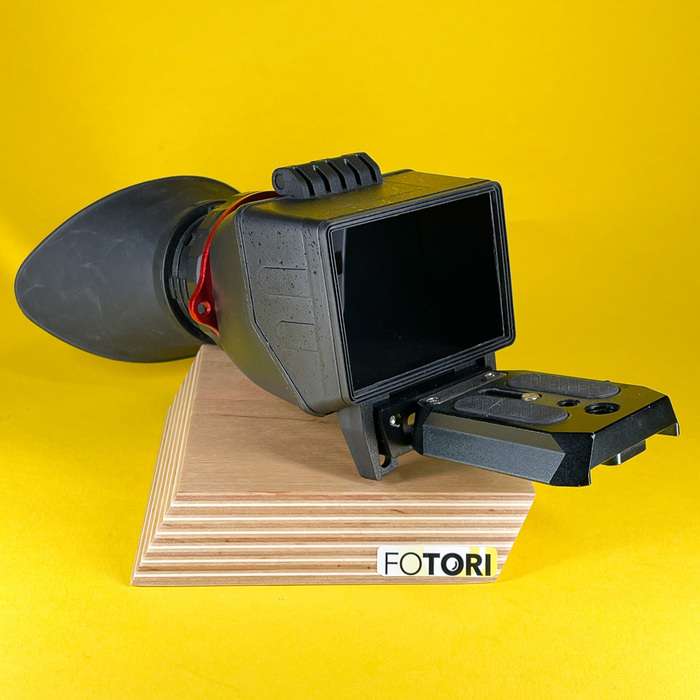 Kamerar QV-1 optický hledáček 3"-3,2" LCD