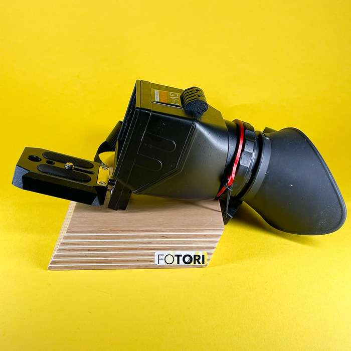 Kamerar QV-1 optický hledáček 3"-3,2" LCD