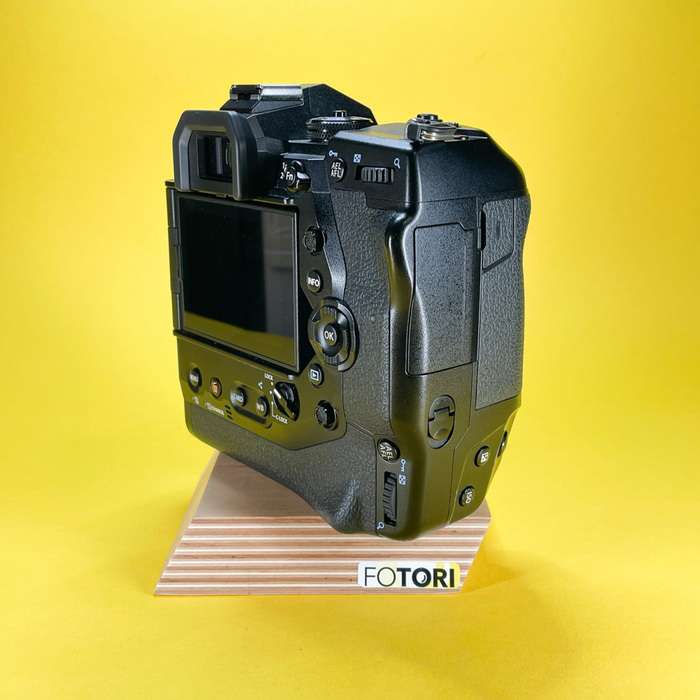 Olympus E-M1X tělo |  BJ4A14153