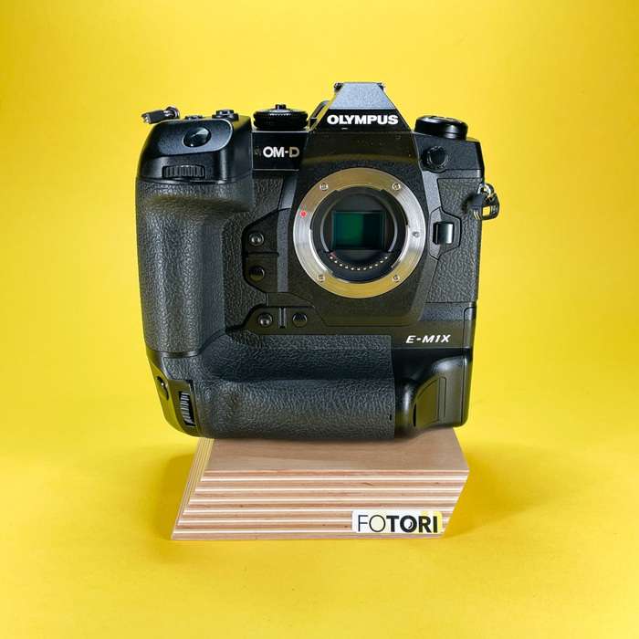 Olympus E-M1X tělo |  BJ4A14153