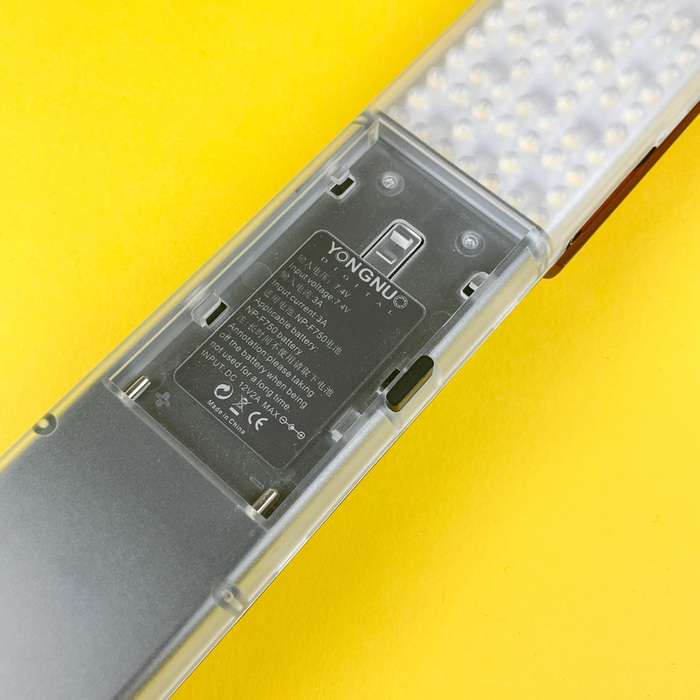 Yongnuo YN360 gen. III (Pro) RGB | WB trubicové video led světlo