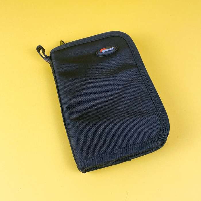 Lowepro - Obal na paměťové karty