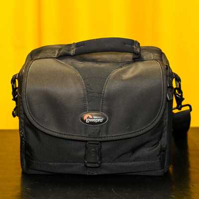 Lowepro Rezo 180 AW | Fotobrašna