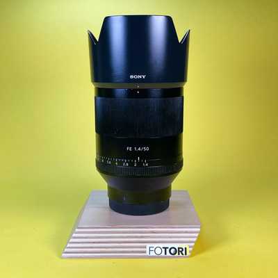 Sony Planar T* FE 50mm f/1.4 ZA | 1831603