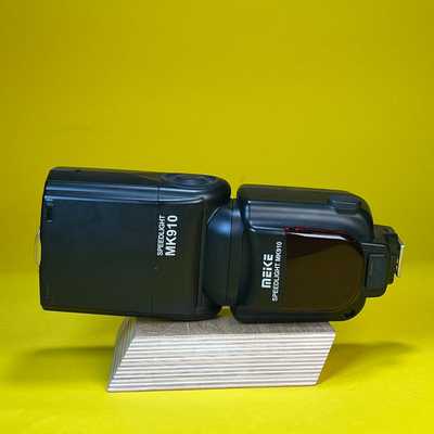 Meike Speedlight MK910 | 657E070667