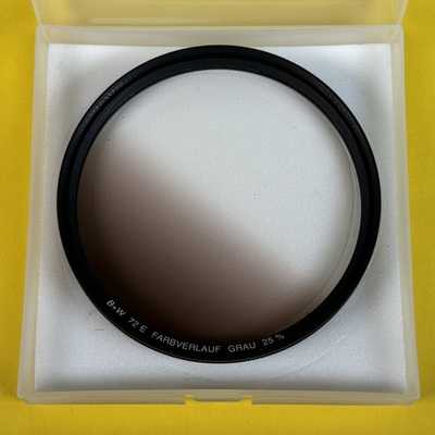 B+W přechodový filtr hnědý 25% 72mm