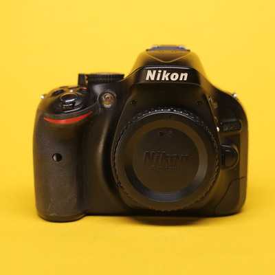 Nikon D5200 | 4727853