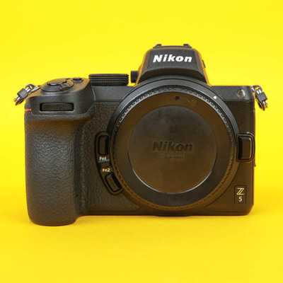 Nikon Z5 | 6020935