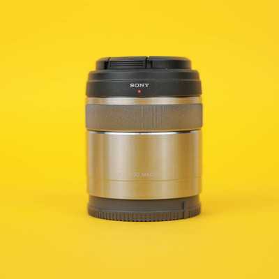Sony 30mm f 3.5 Macro SEL | 2069315