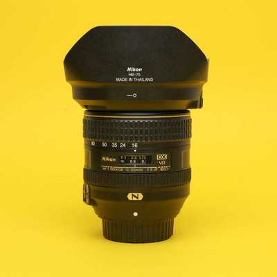 Nikon 16-80 mm f/2,8-4,0E AF-S DX ED VR | 210367