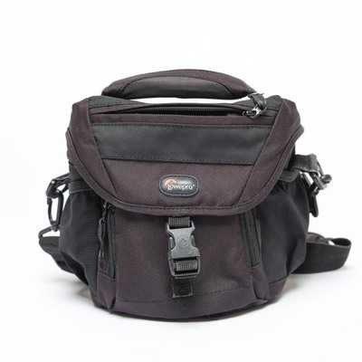 Lowepro Nova 140AW | Brašna