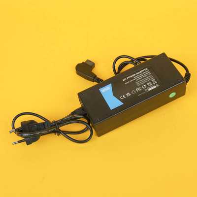 Newell D-Tap 16,8V 4A nabíječka pro V-mount baterie