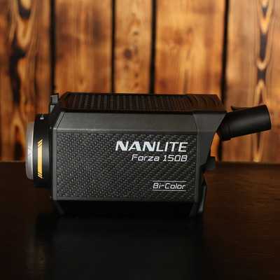 NanLite Forza 150B + Držák na V-mount | Led světlo s nastavitelnou teplotou