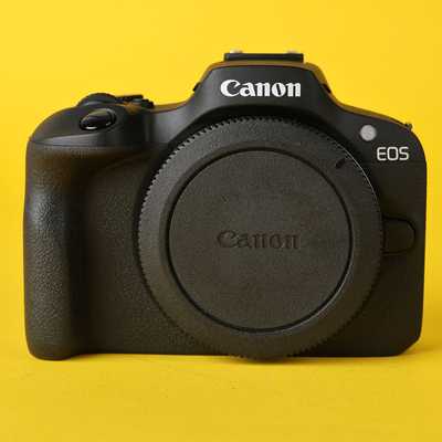 Canon EOS R100 + 18-45mm +brašna | 043031003087