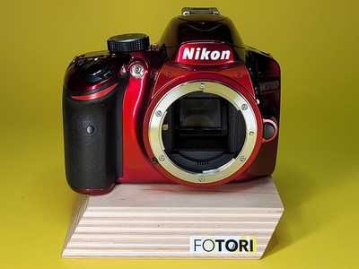 Set Nikon D3200 + 18-55 mm f/3,5-5,6 G AF | 2x baterie + 32 GB karta |  6119444  | 51936370