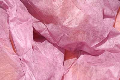 Pozadí průhledně růžové - netkaná textilie