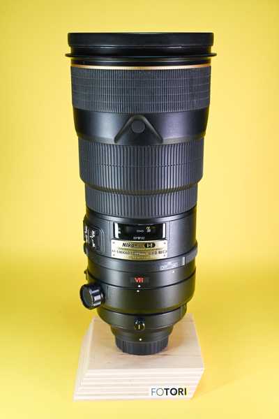 Nikon 300 mm f/2,8 G AF-S VR IF-ED + neoprén | 307525