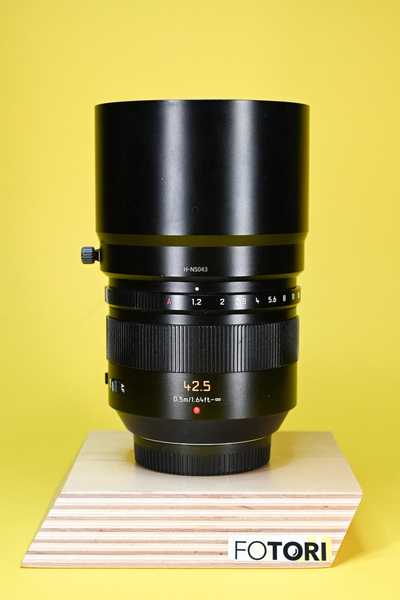Panasonic Leica DG Nocticron 42,5 mm f/1,2 | XT7ENOD1109