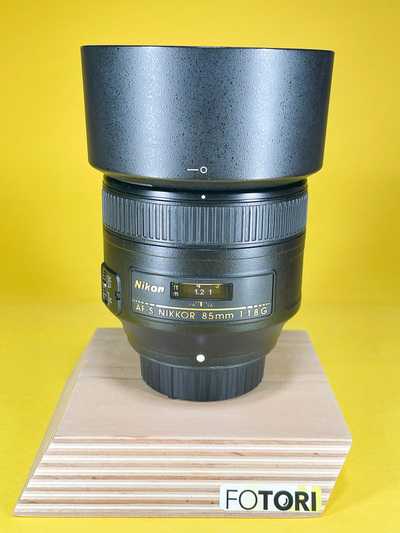 Nikon AF-S 85mm F/1,8 G | 275323