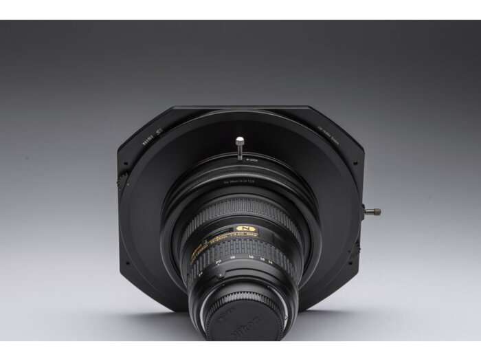 Držáku 150 mm filtrů NISI  S5 pro Sigmu 14-24/2,8 Sony E a L-mount