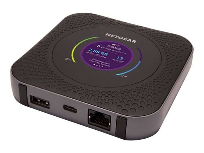 Netgear Nighthawk M1 Mobile Router |  bateriový router