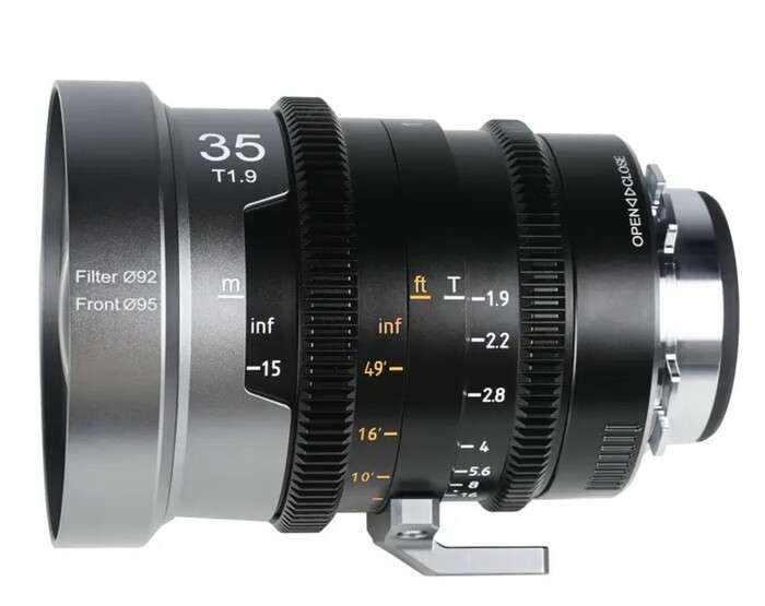 SIRUI IronStar 35mm T1.9 1.5x Anamorphic Full Frame |  Neutral Flare | PL - Mount