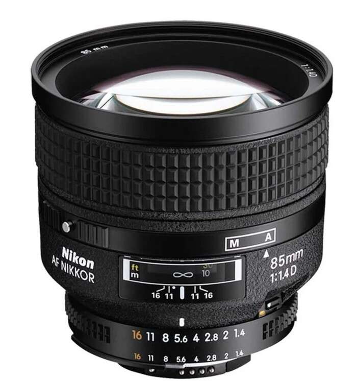 Nikon 85mm f/1,4 AF NIKKOR D