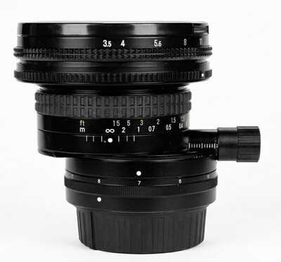 Nikon PC-Nikkor 28mm f/3.5 | Shift