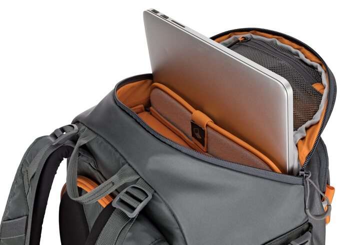 Lowepro Whistler BP 350 AW II