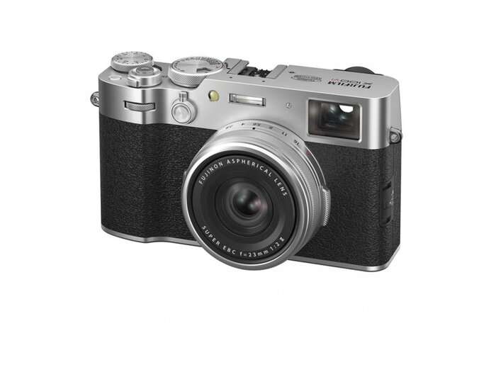 FUJIFILM X100VI Stříbrný