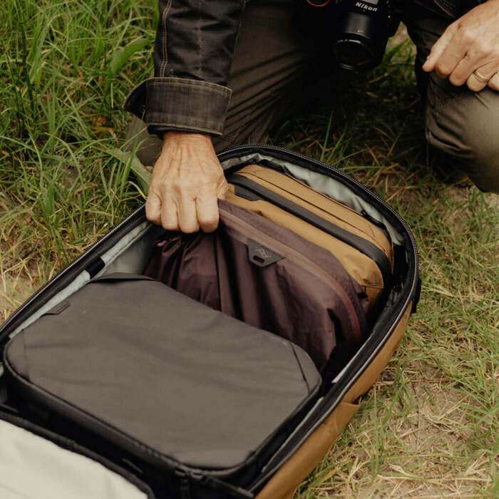 Peak Design Travel Backpack 45L Coyote