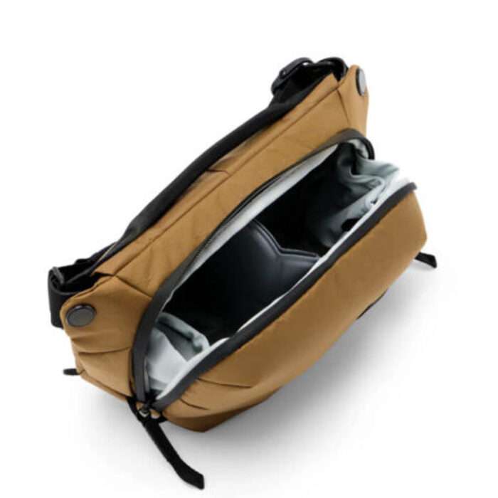 Peak Design Everyday Sling 3L v2 Coyote