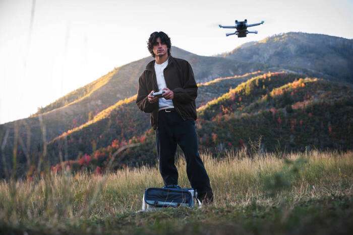 Gomatic Peter McKinnon Luma Camera Sling 12L, Sage | Brašna přes rameno