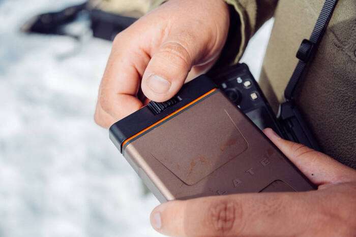 PolarPro  pouzdro na karty Slate  desert |  CFExpress B | SD | micro SD