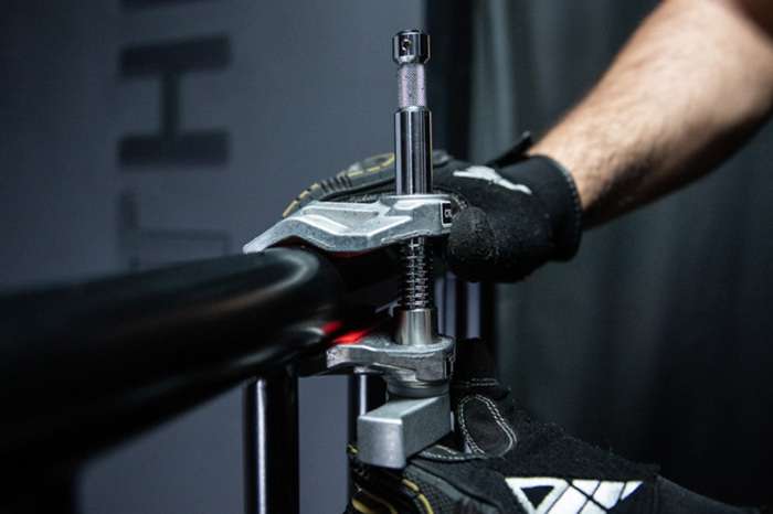 Manfrotto 3" Center Vice Jaw Clamp | C76CJ