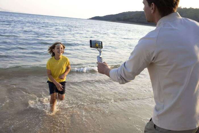 DJI Osmo Mobile 7 | Stabilizátor pro smartphone