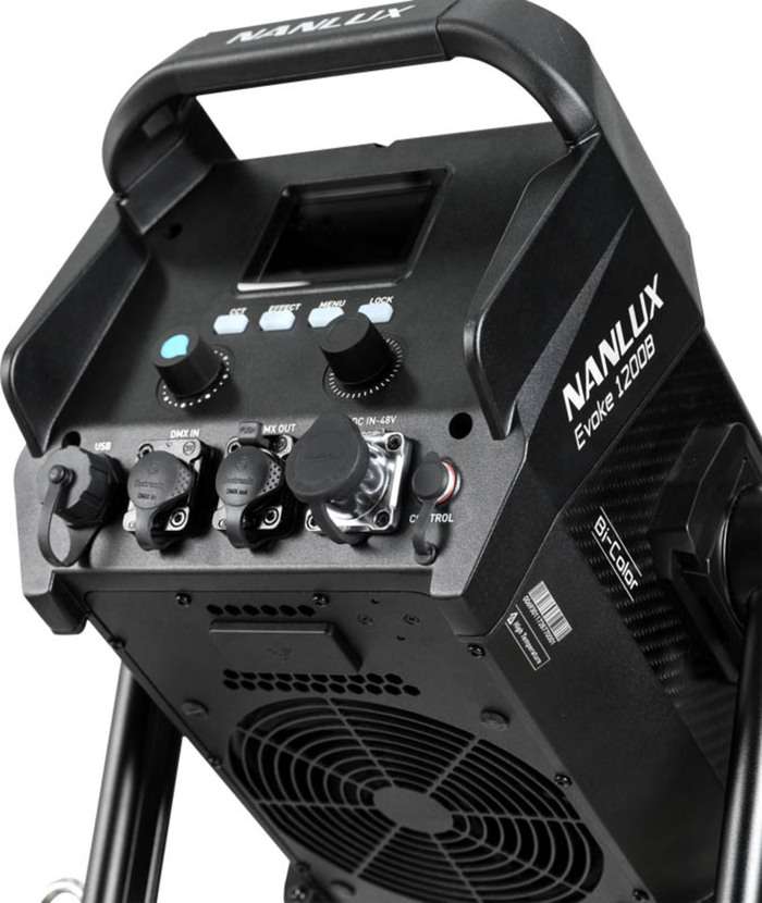 NanLux Evoke 1200B LED bodové světlo s taškou na kolečkách | Bi-Color Světlo