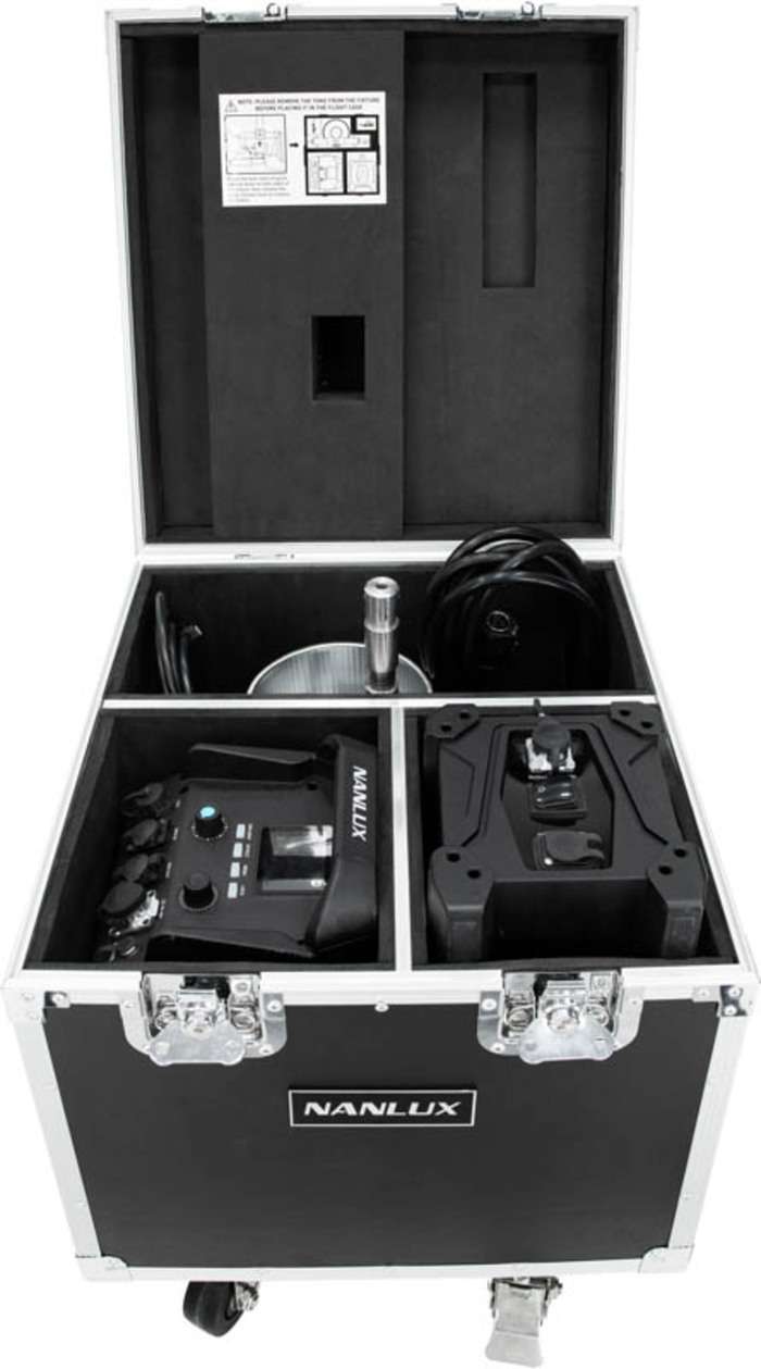 Nanlux  Evoke 900C LED bodové světlo s kovovým přepravním boxem | RGB Světlo