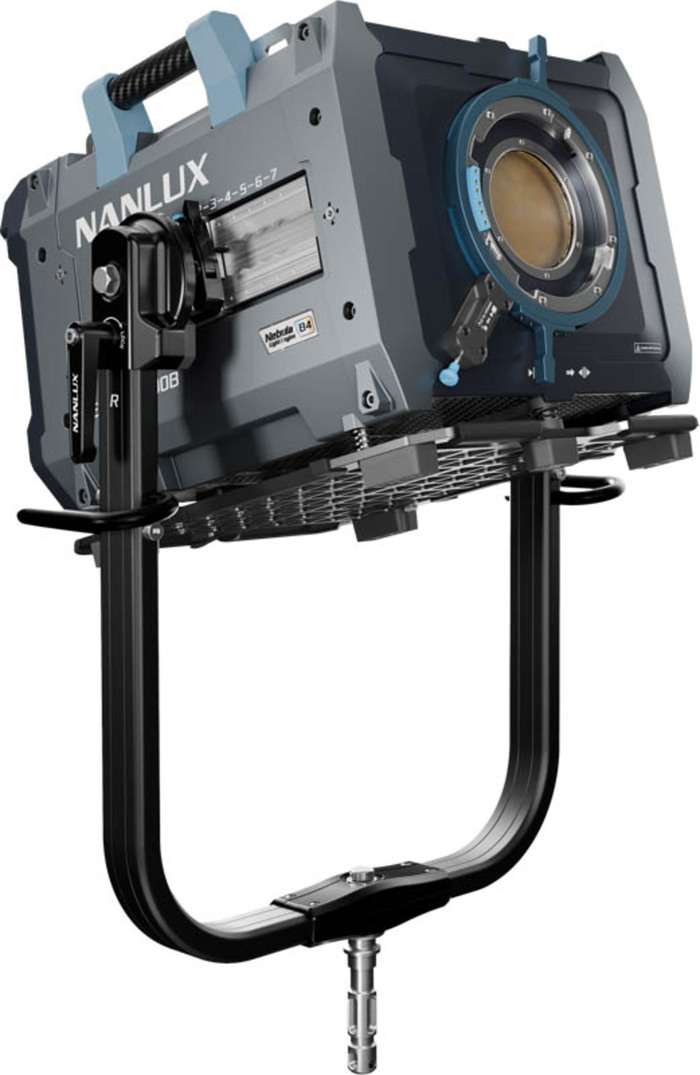 Nanlux Evoke 5000B Spot Light with 45° Reflector | Bi-Color Světlo