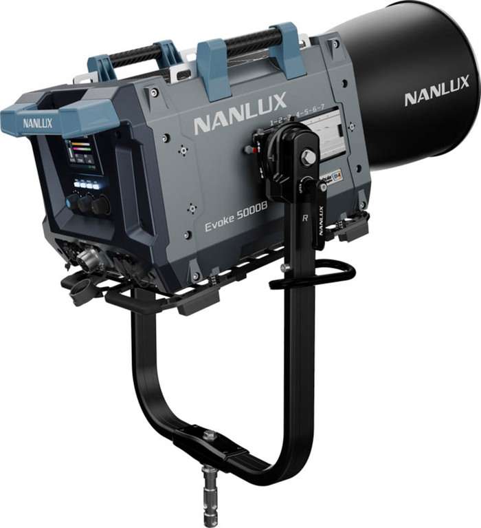 Nanlux Evoke 5000B Spot Light with 45° Reflector | Bi-Color Světlo