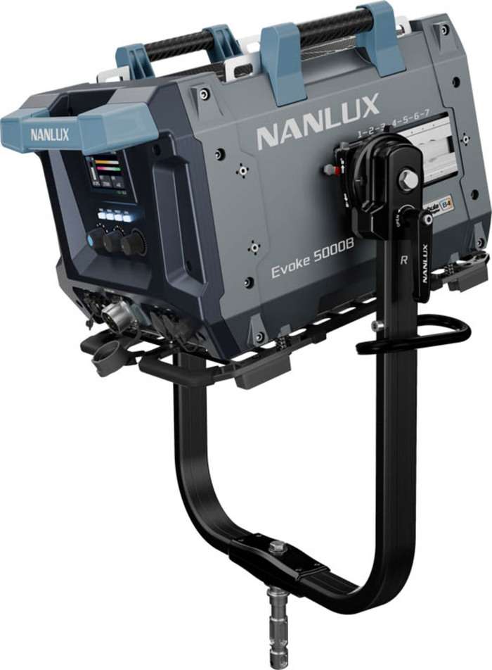Nanlux Evoke 5000B Spot Light with 45° Reflector | Bi-Color Světlo