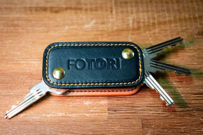 Kožená klíčenka Jsem Nikonista