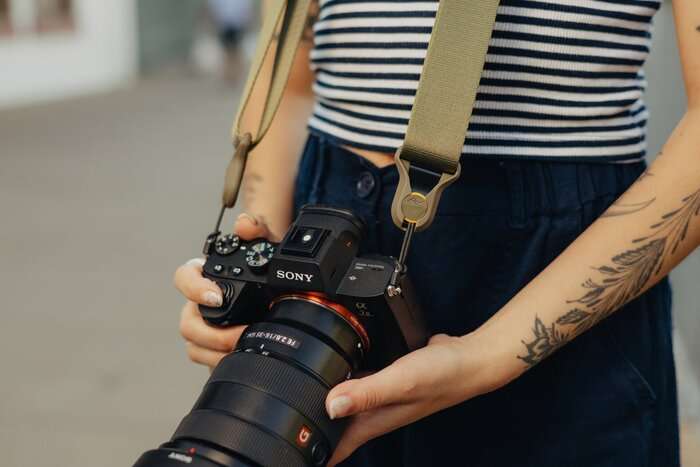 Peak Design Slide LITE Kelp (pískově hnědá)