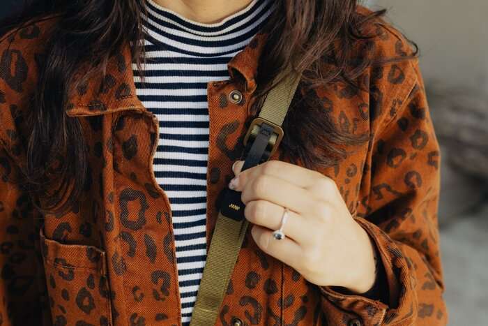 Peak Design Leash Kelp (pískově hnědá)